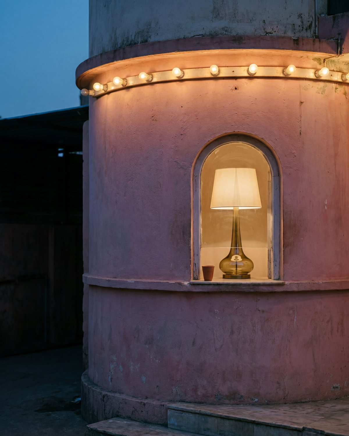 Tuscan Table Lamp