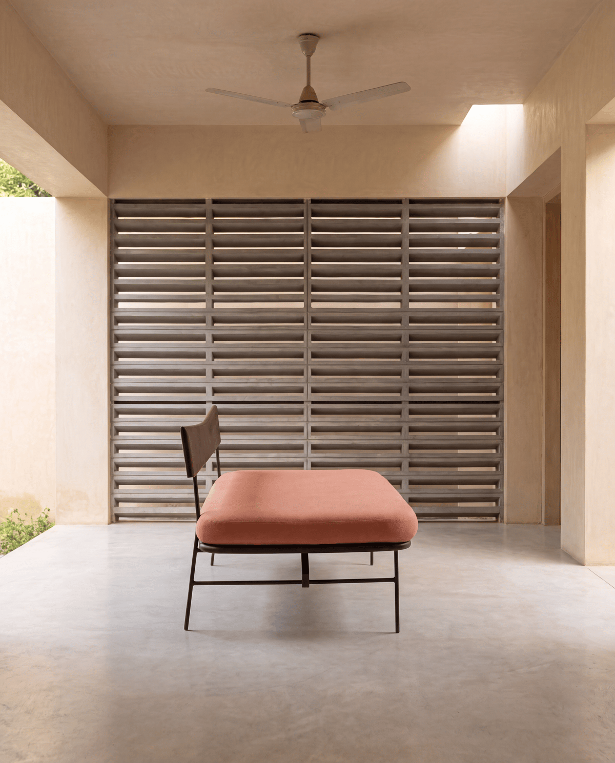 Golconde Day Bed