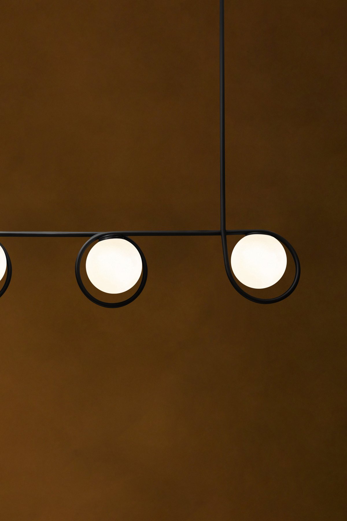 Lyra Chandelier