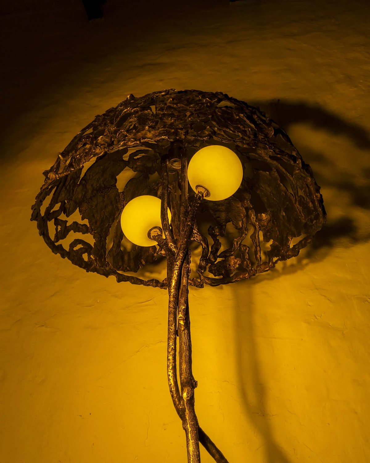 Luna Floor Lamp