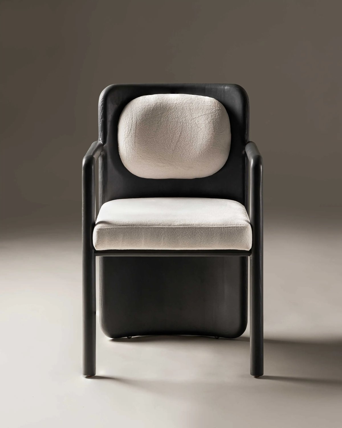 Dhaal Chair