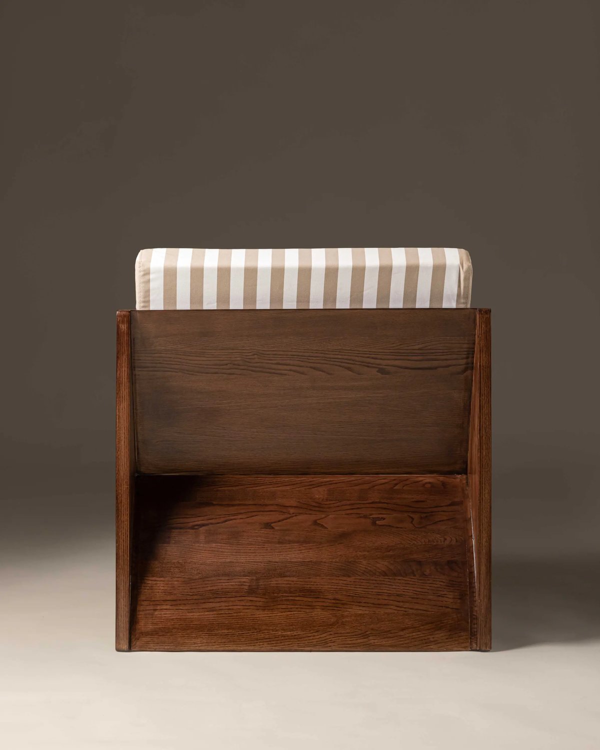 Arcs Lounge Chair