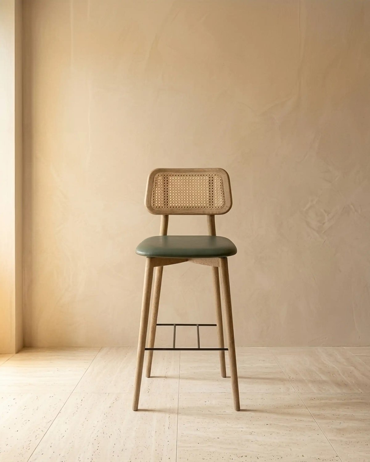 Sled High Bar Chair