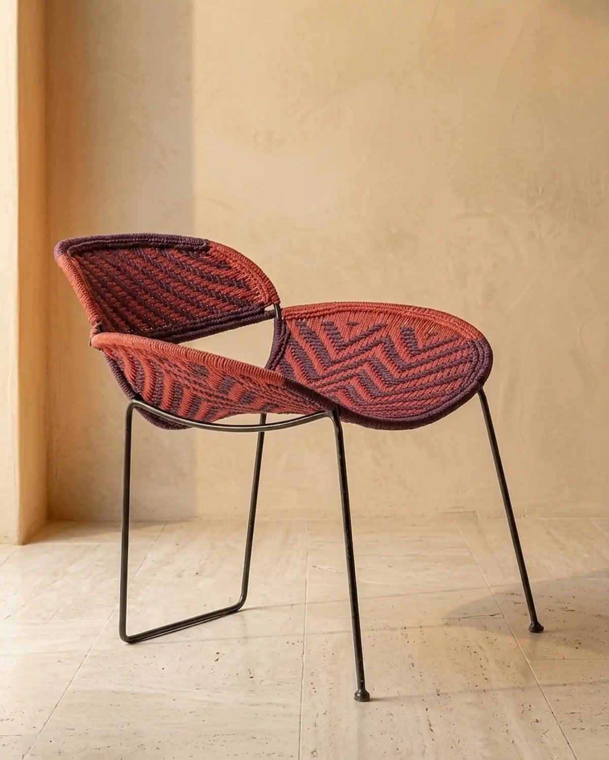 O Void Chair