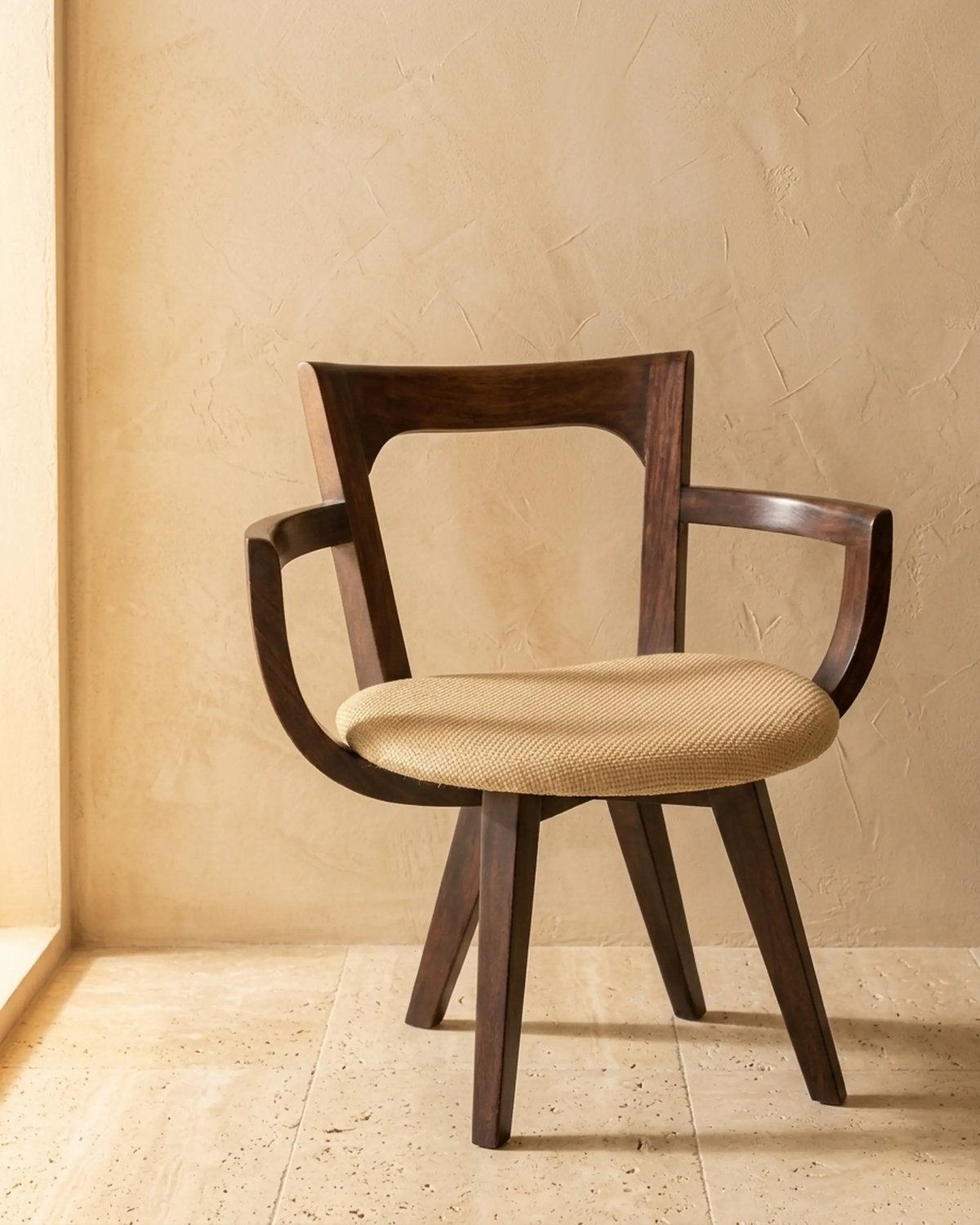 Howard Arm Chair