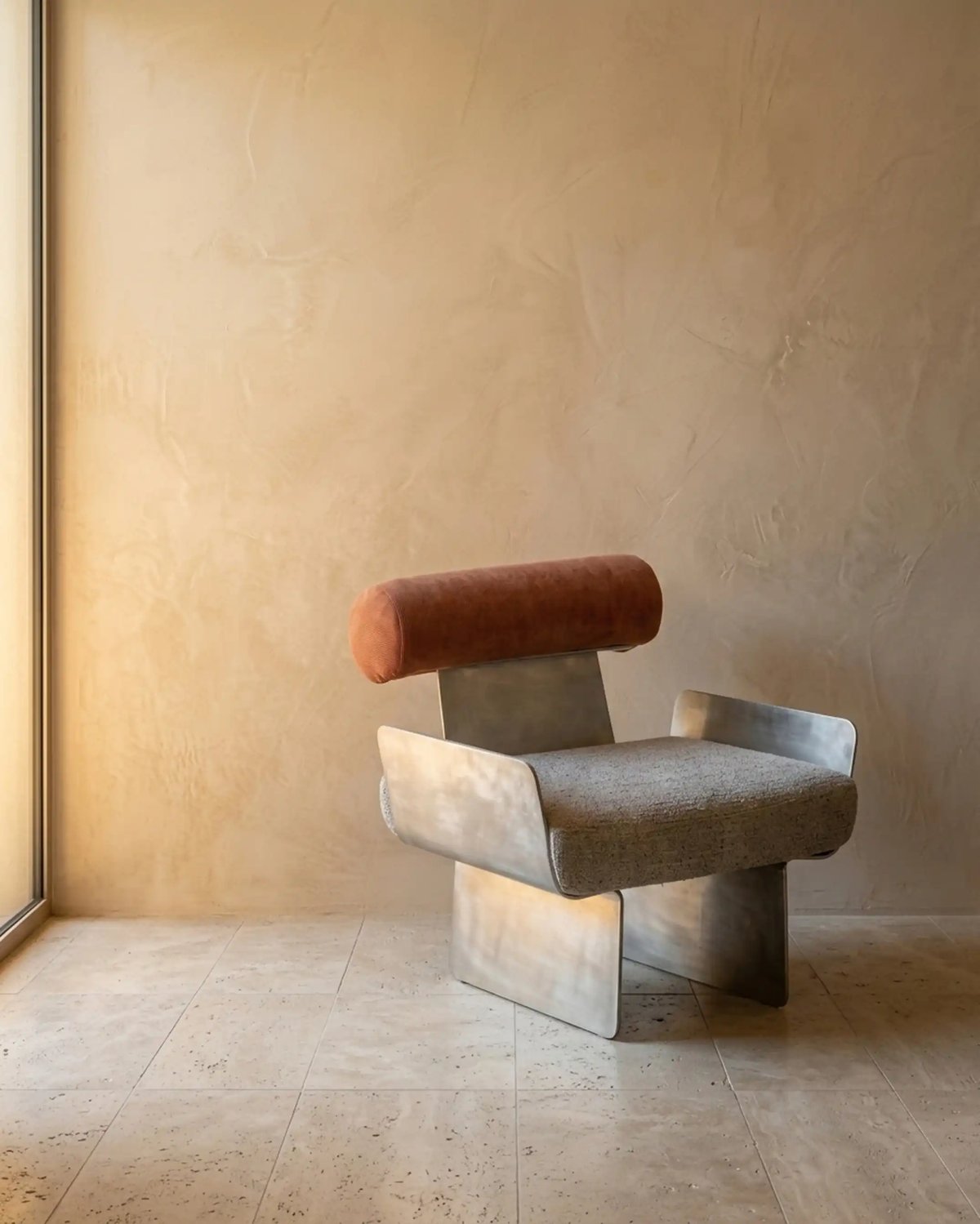 Fold Lounge Chair