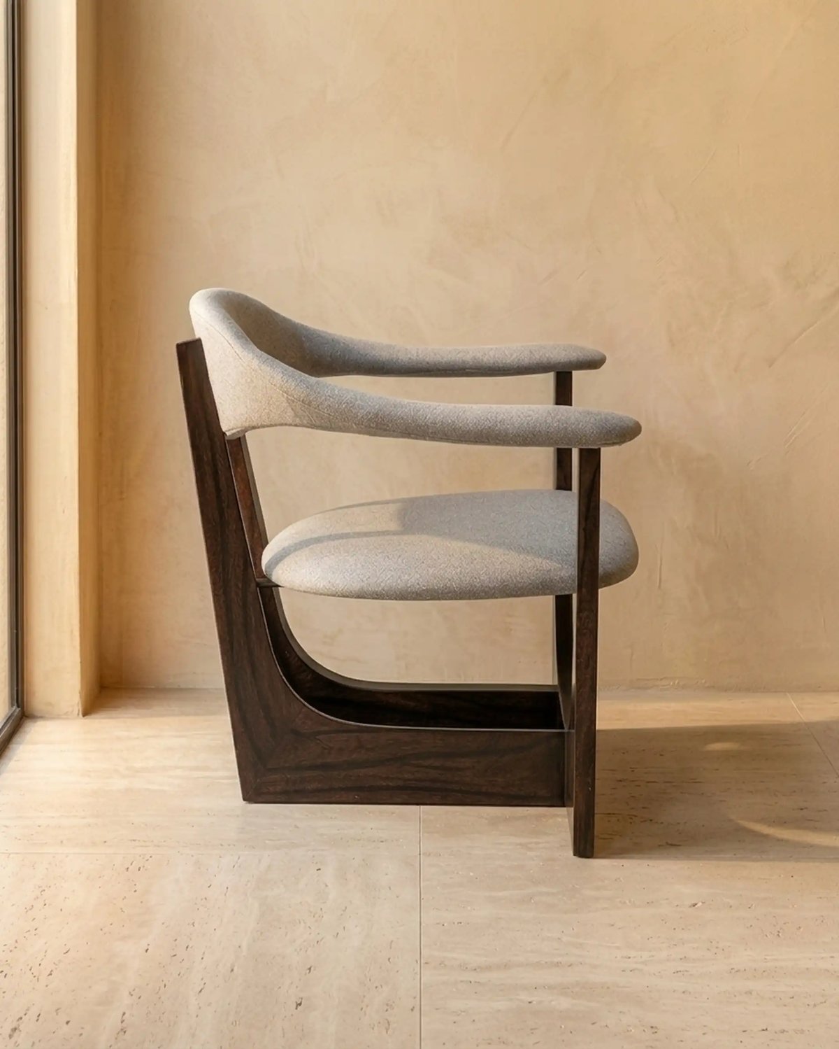 Arcus Chair