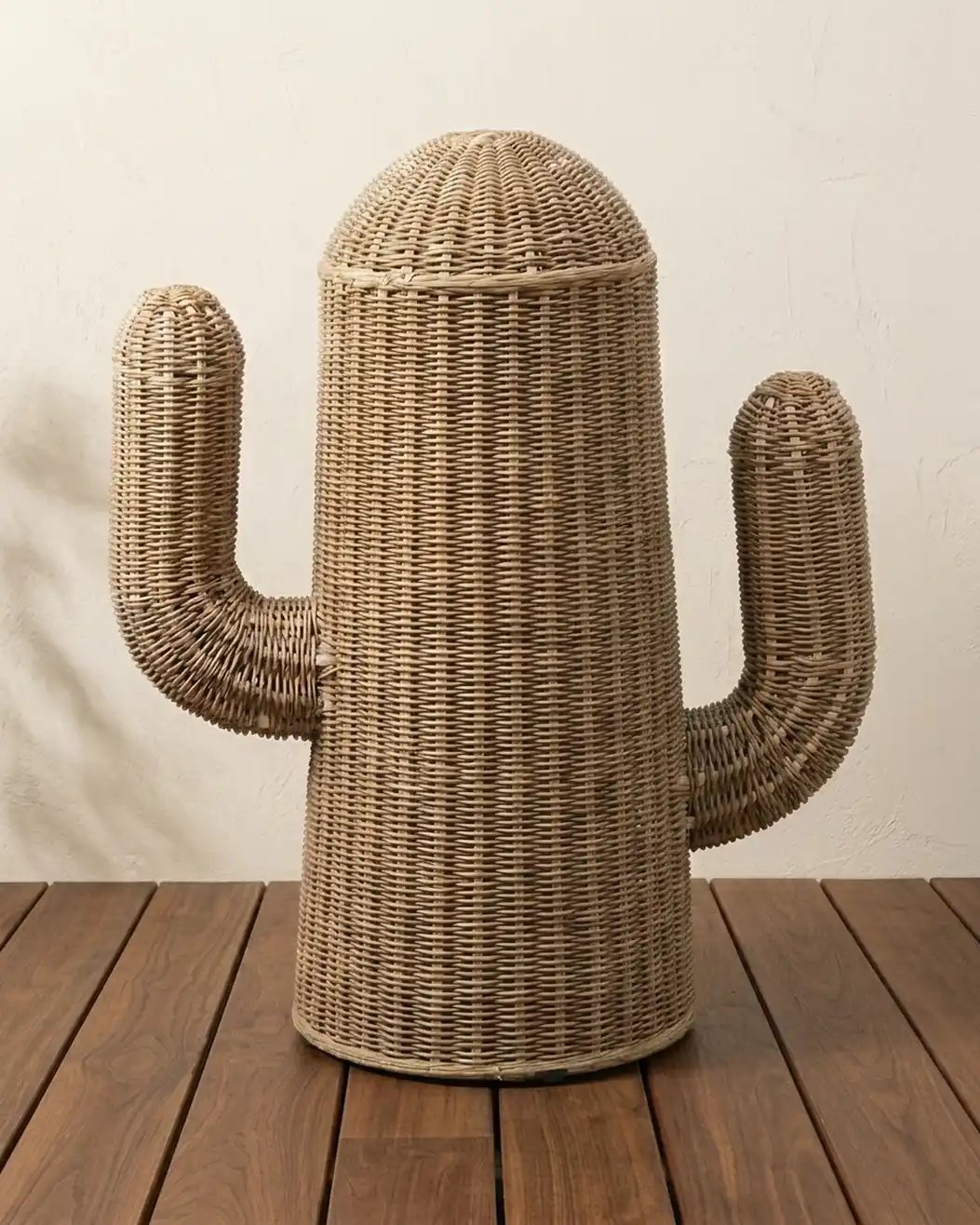 Sleek Saguaro Lamp
