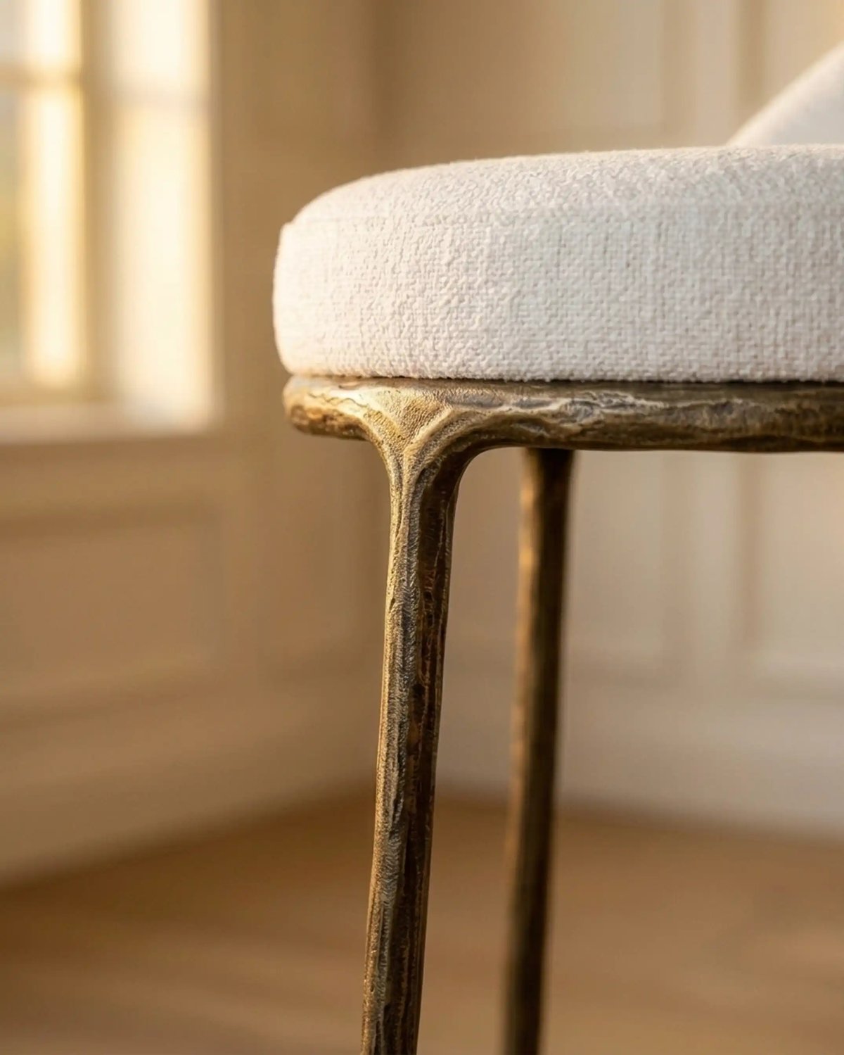 Eva Barstool