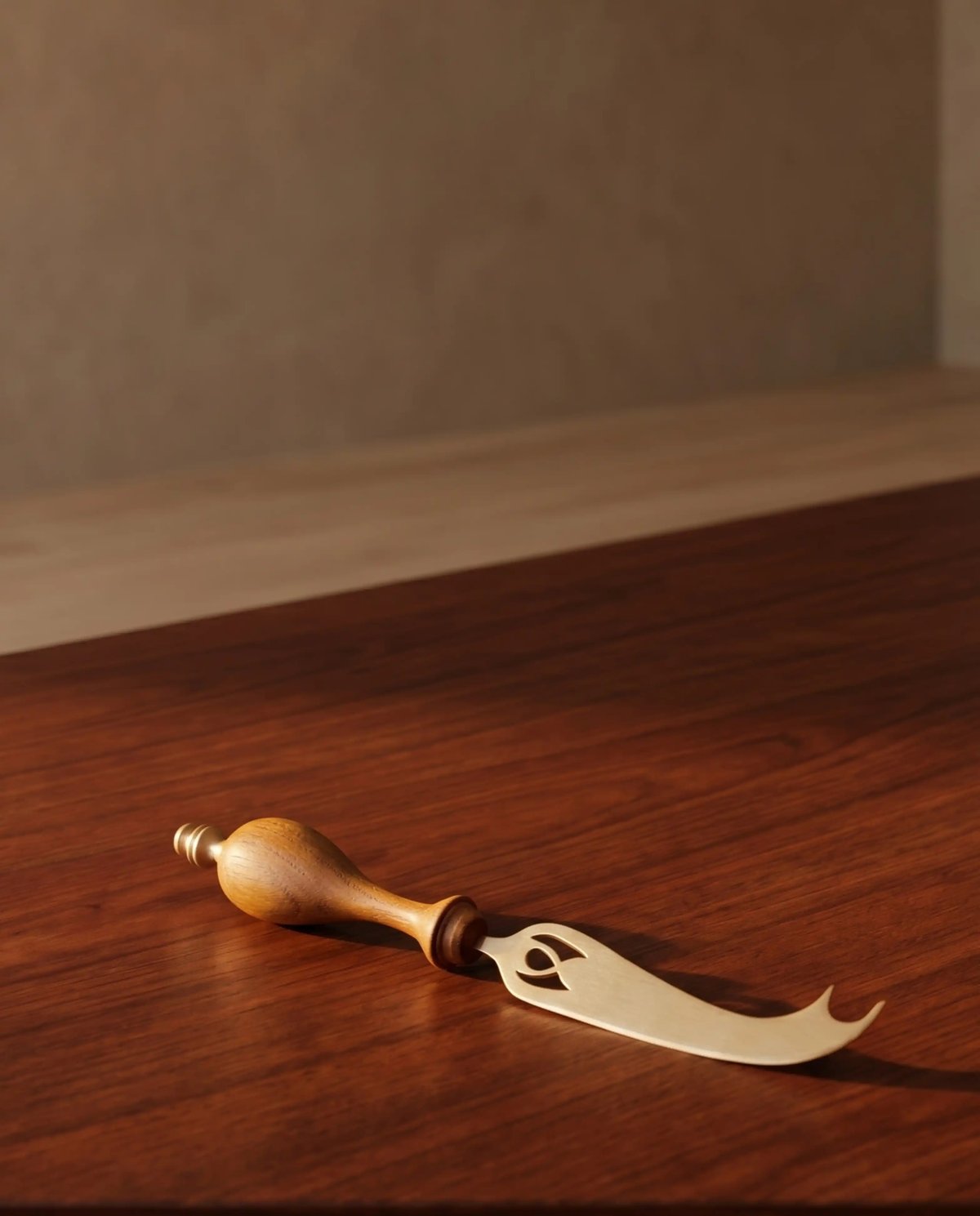 Madira Cheese Knife Set of 2