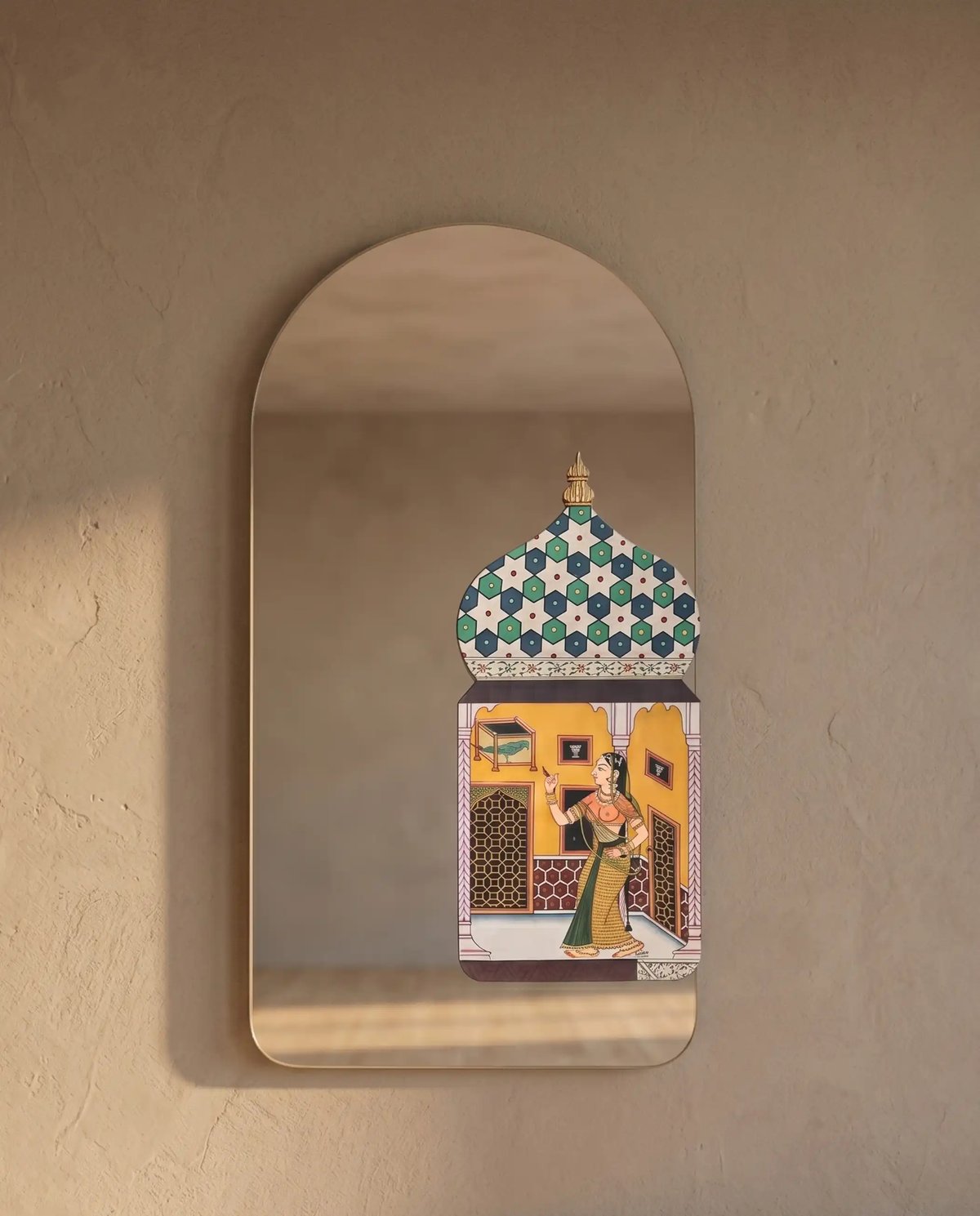 Tutinama Mirror