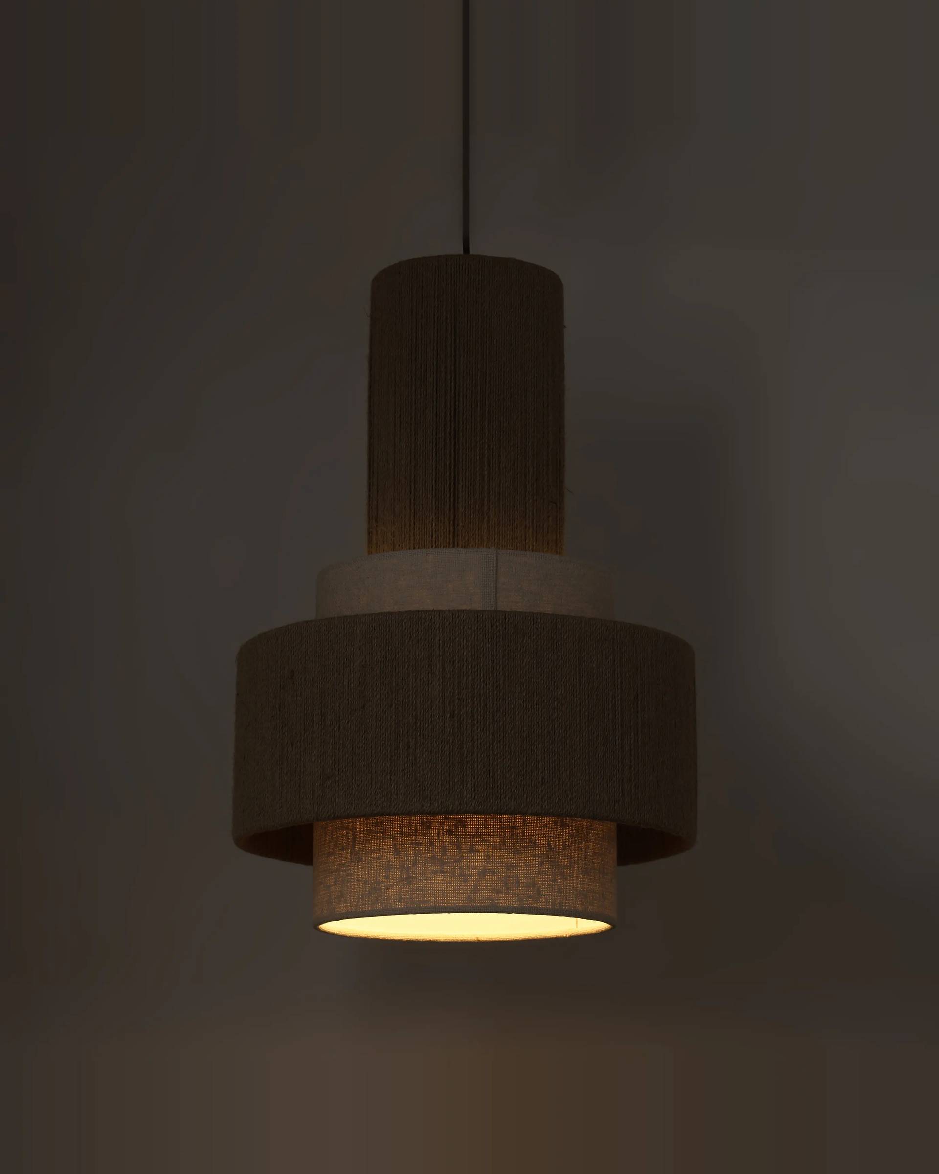 Velino Pendant alternate view