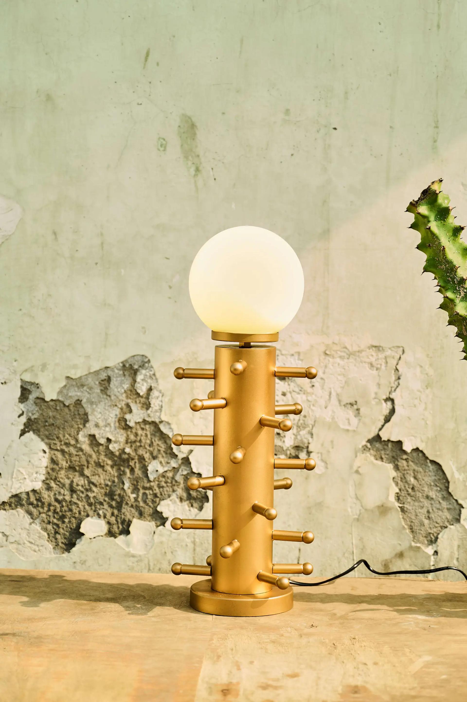 Cacti Table Lamp