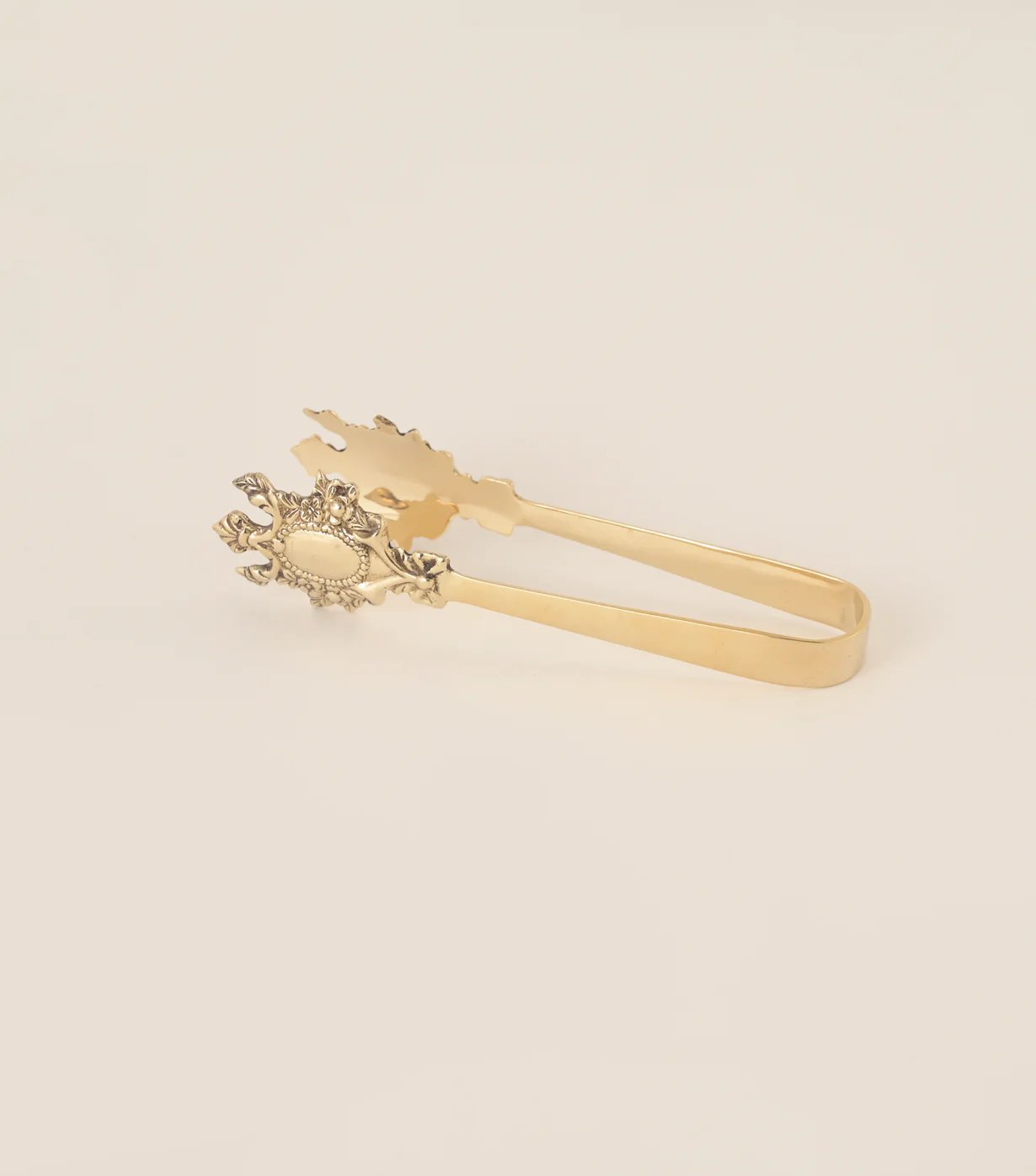 Baroque Tong