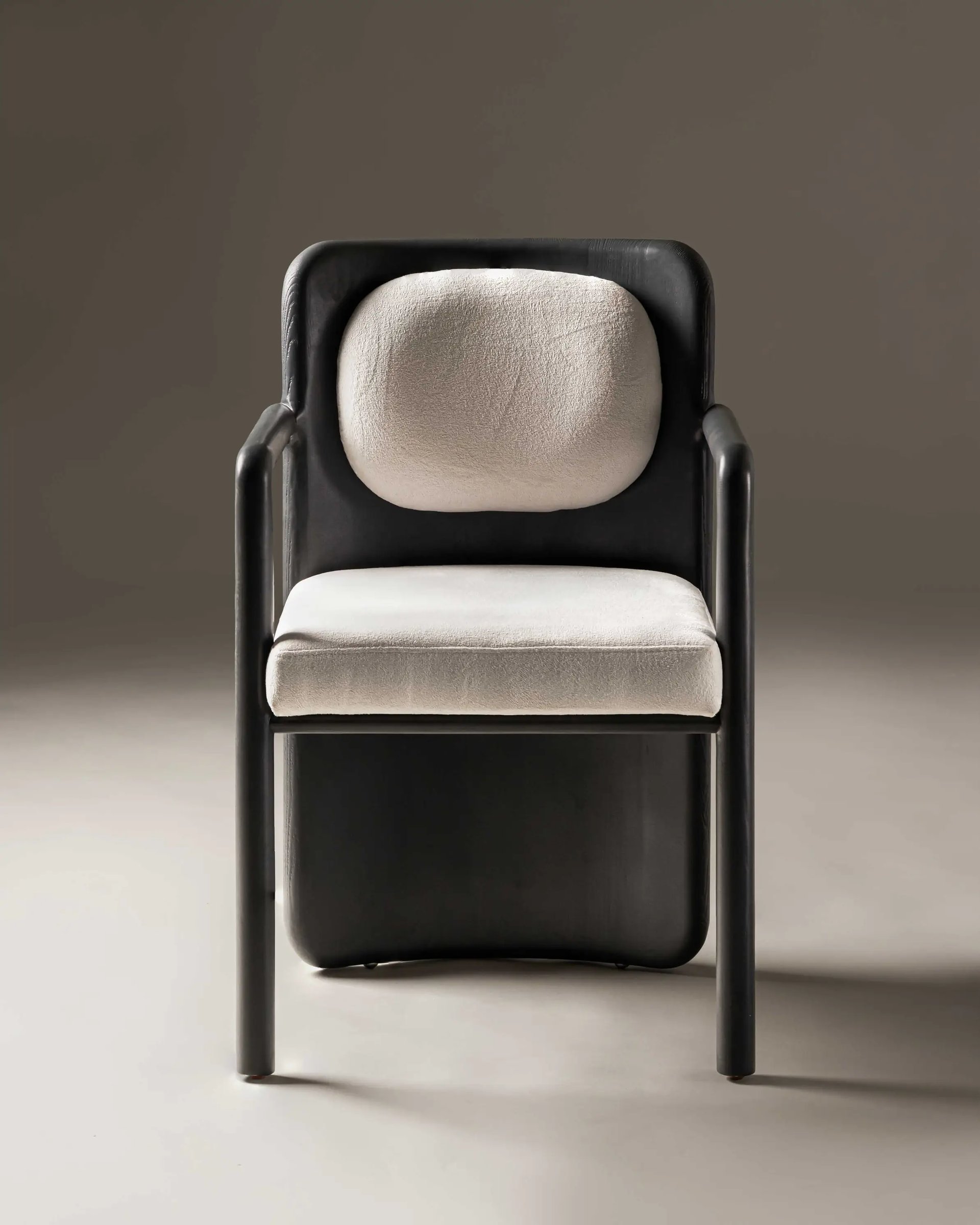 Dhaal Chair