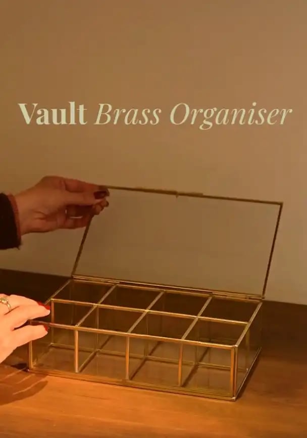 Vault Brass Organiser (100% brass)