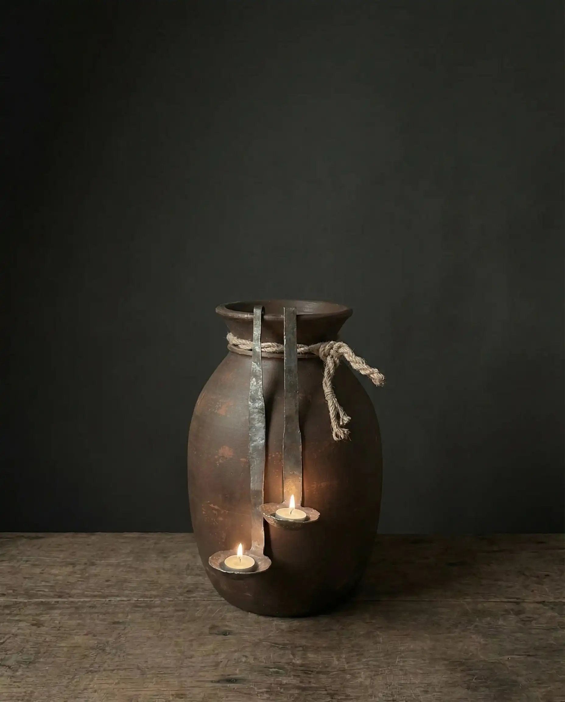 Rustic Nepalese Tekhi w Spoon