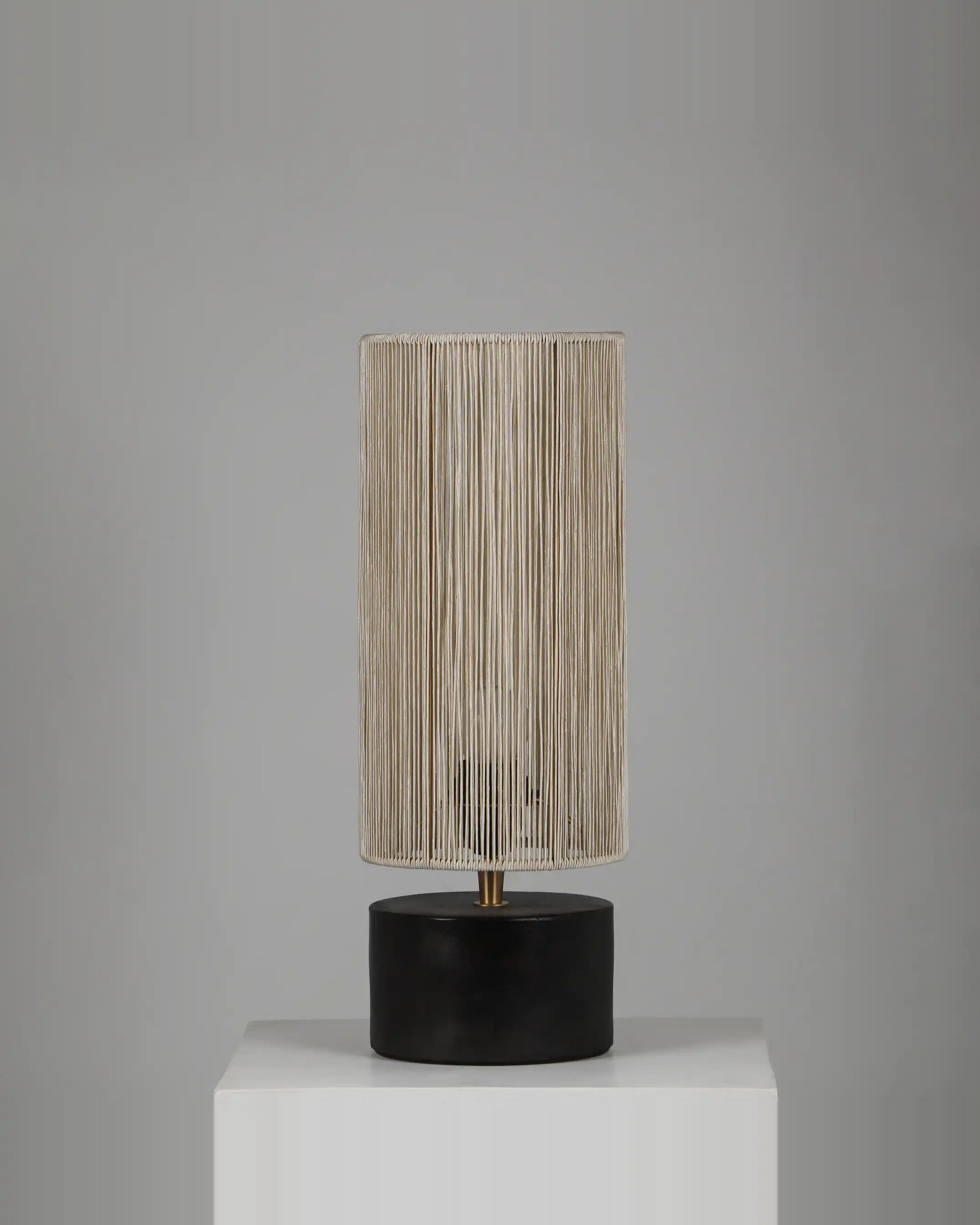 Fluss Table Lamp