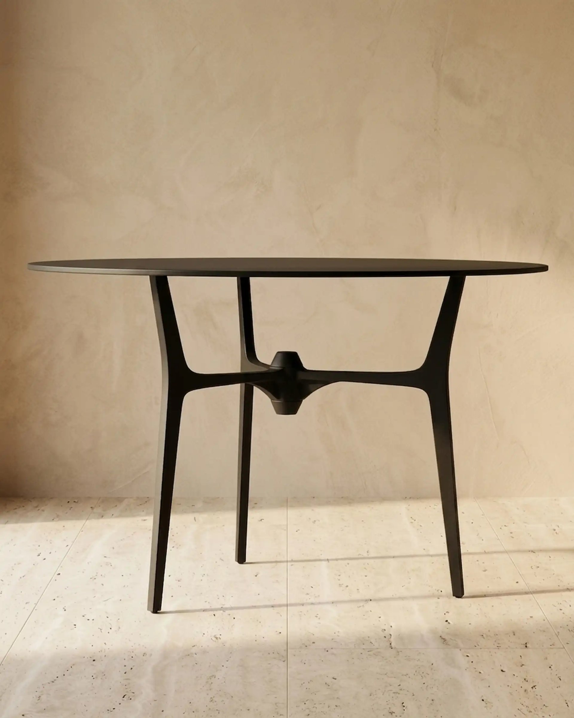 Makoda Dining Table