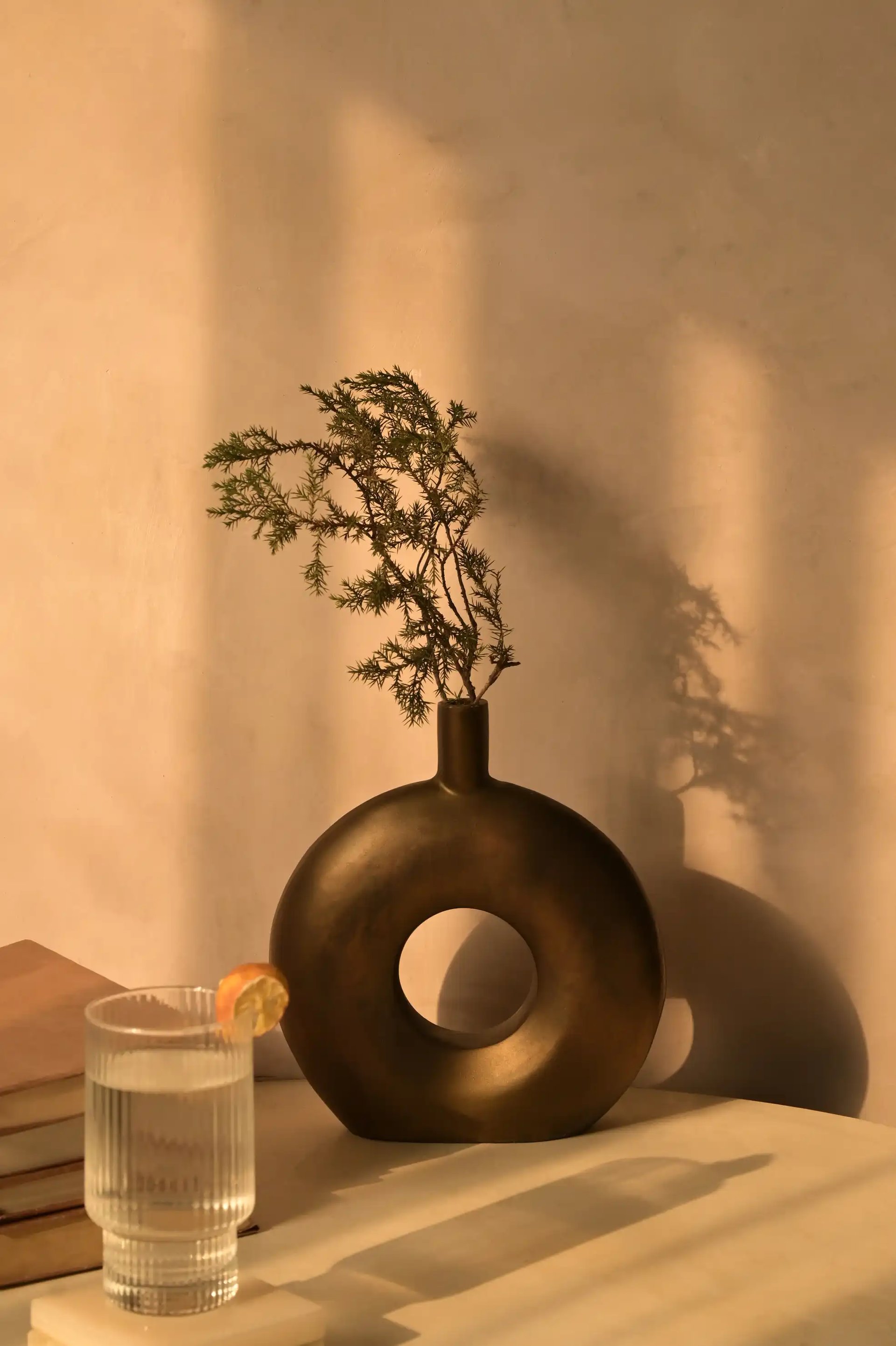 Selene Vase