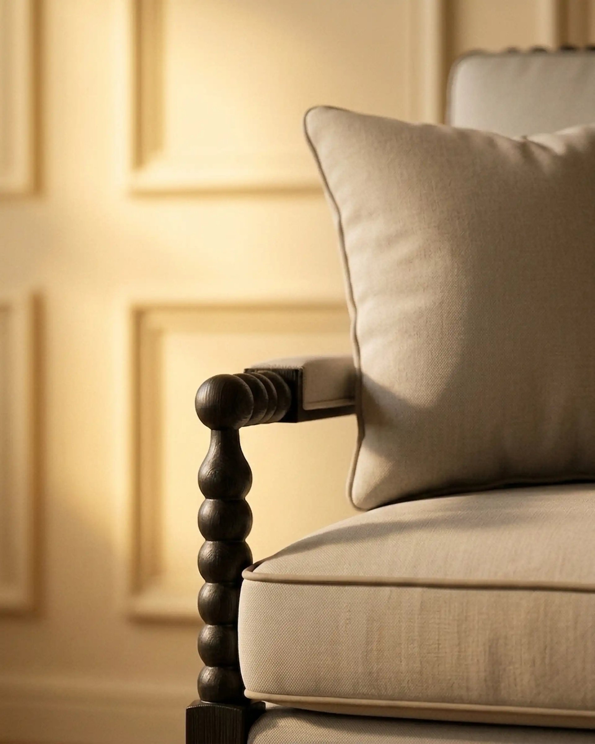 The Leoni Three Seater