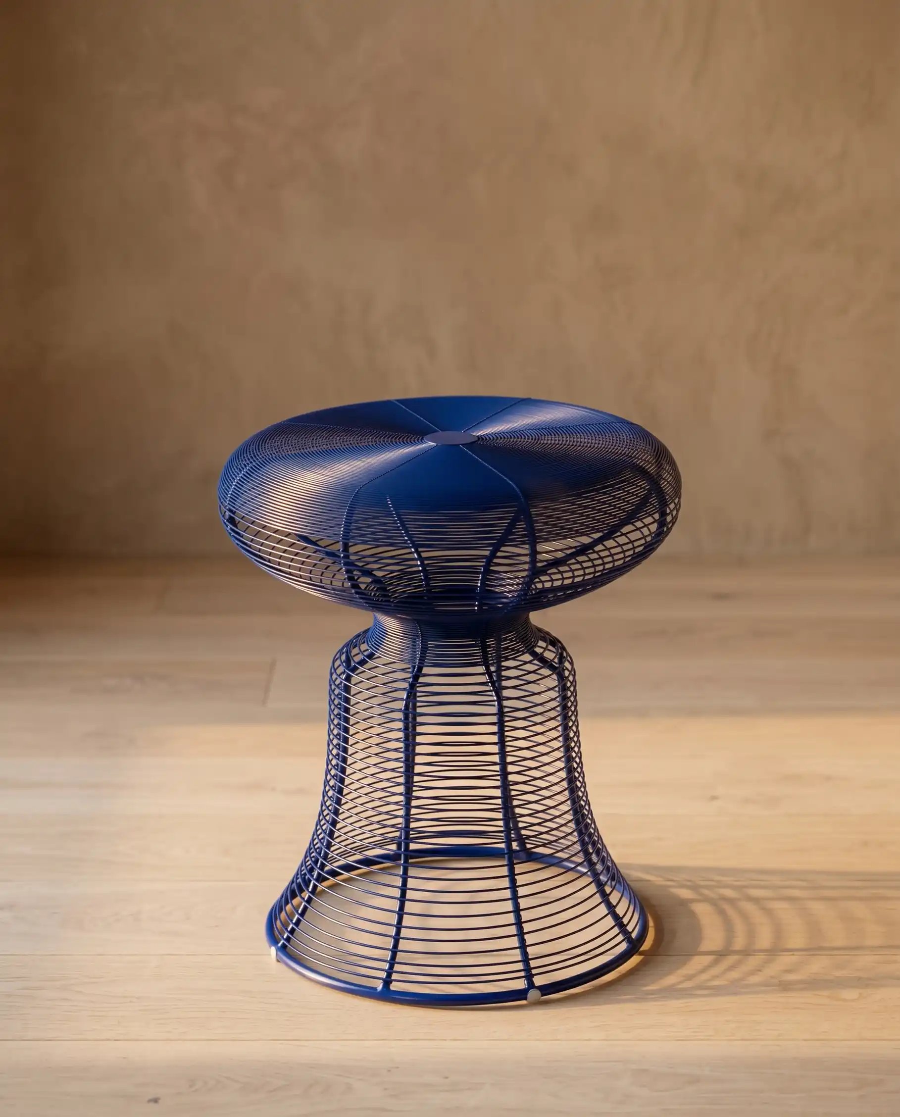 Badmaash Stool