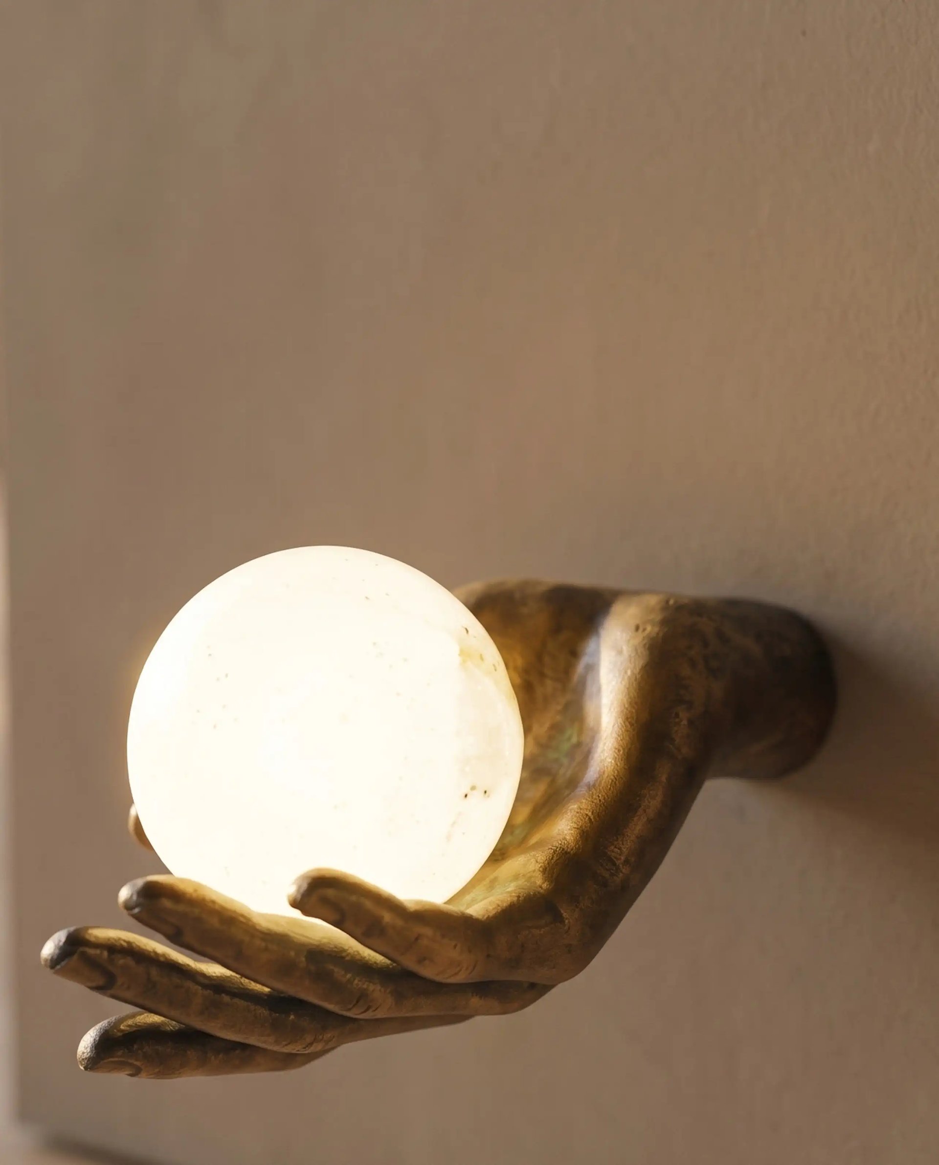 Mudra Lamp Alpadam