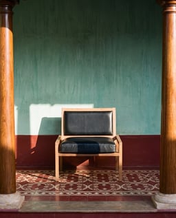 Square Easy Chair view