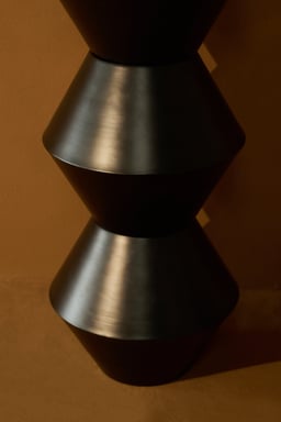Onyx Floor Sculpture view
