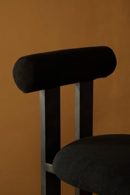 Tessa Barstool view