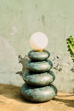 Echo Table Lamp view