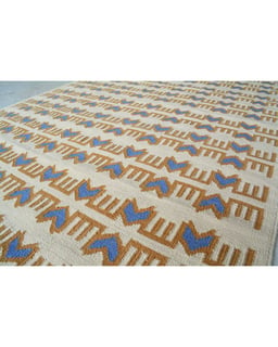 Arrow Rhythm Rug view