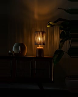 Eterna Table Lamp view