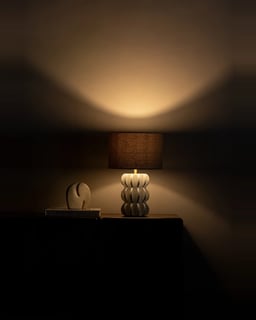 Spar Table Lamp view
