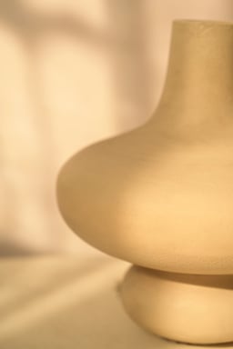 Verona Vase view