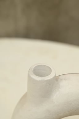 Brisa Candle Holder view