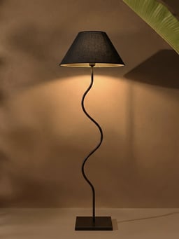 Vire Floor Lamp view