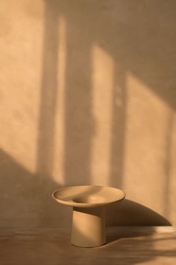 Lume Vase view