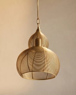 Kainoosh Hanging Wire Lamp view
